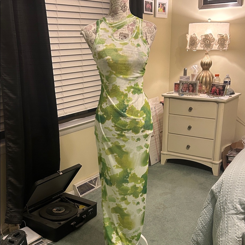 NWOT Ottolinger Green Tie-Dye Maxi Dress - Picture 4 of 6